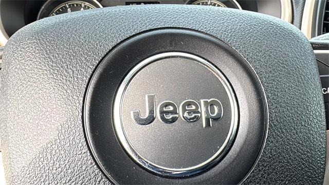 used 2016 Jeep Cherokee car, priced at $9,689