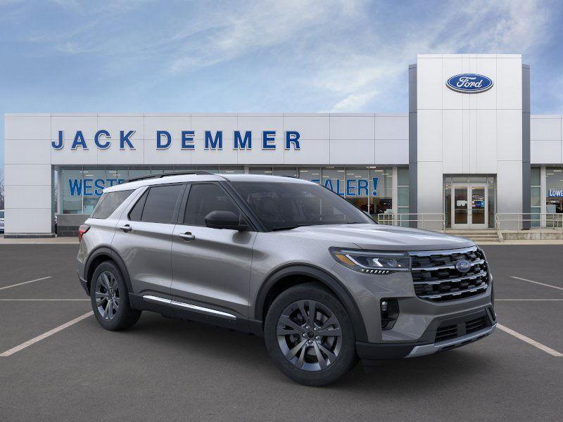new 2025 Ford Explorer car, priced at $46,352