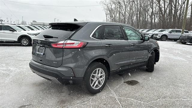 used 2024 Ford Edge car, priced at $33,998