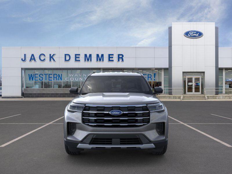 new 2025 Ford Explorer car, priced at $40,816