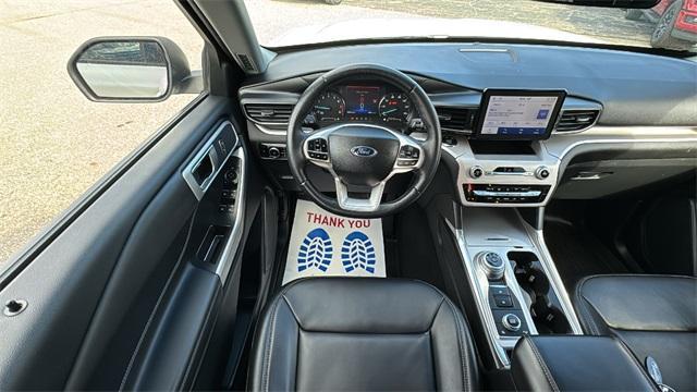 used 2023 Ford Explorer car, priced at $35,036