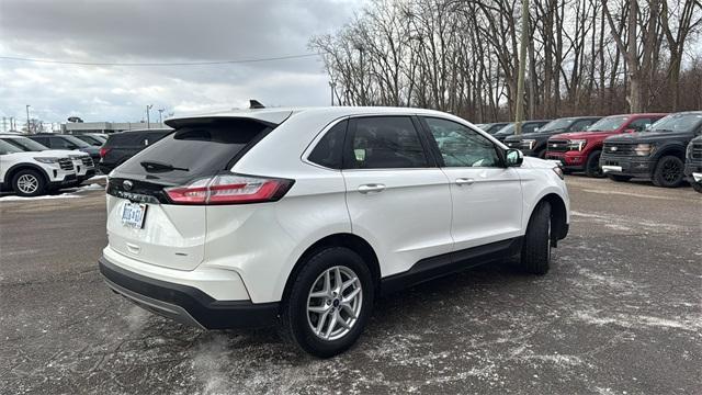 used 2022 Ford Edge car, priced at $29,336