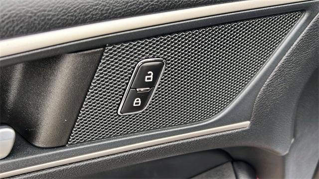 used 2024 Ford Edge car, priced at $34,998