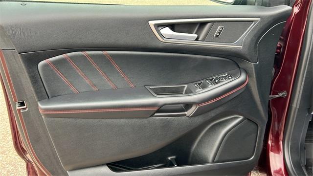 used 2024 Ford Edge car, priced at $34,998