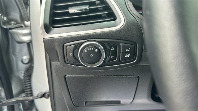 used 2023 Ford Edge car, priced at $28,998