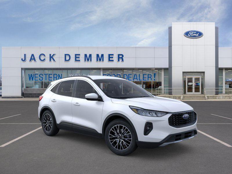new 2025 Ford Escape car, priced at $29,733