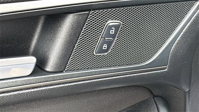 used 2018 Ford Edge car, priced at $13,998