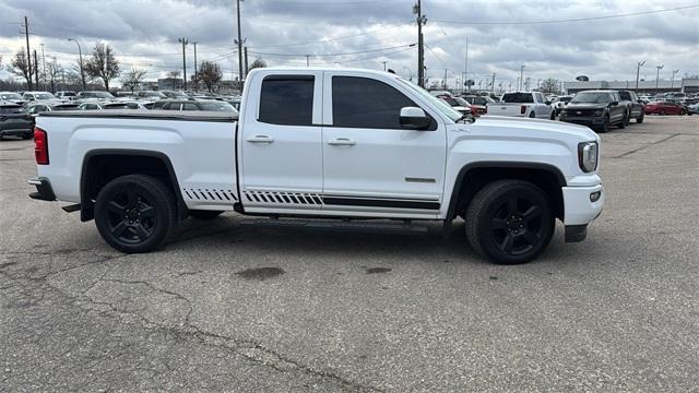 used 2018 GMC Sierra 1500 car, priced at $26,378