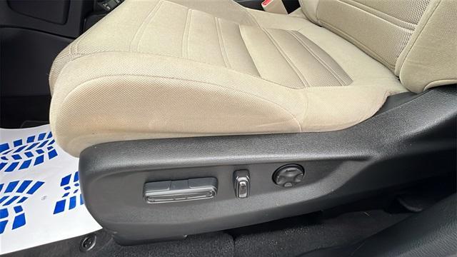 used 2020 Honda CR-V car, priced at $24,556