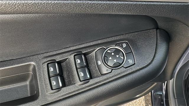 used 2023 Ford Edge car, priced at $28,994