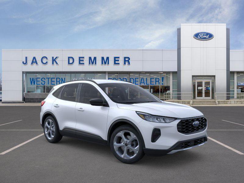 new 2025 Ford Escape car, priced at $30,402