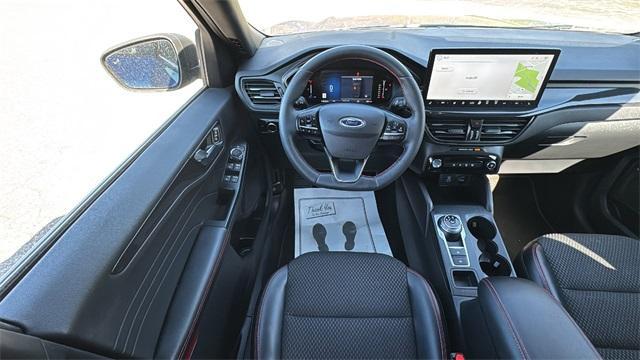 used 2023 Ford Escape car, priced at $26,889