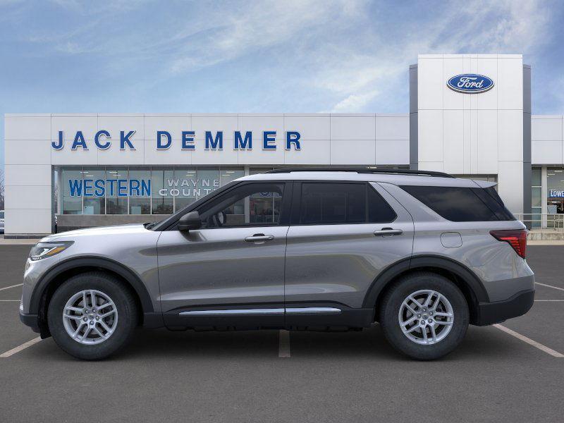 new 2025 Ford Explorer car, priced at $41,184