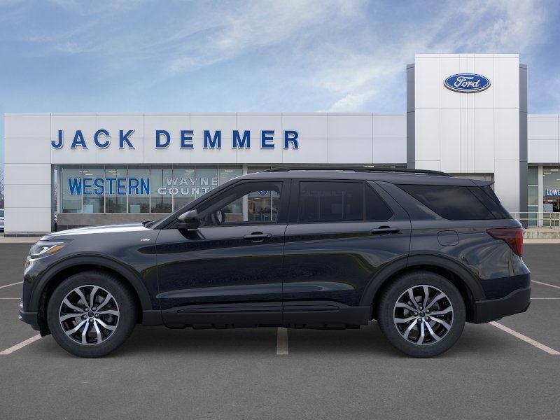 new 2025 Ford Explorer car, priced at $45,330