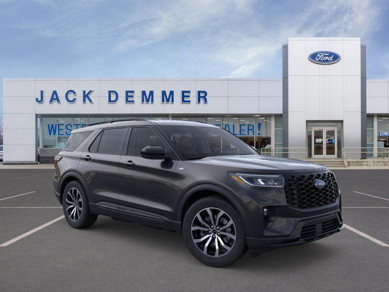 new 2025 Ford Explorer car, priced at $45,330