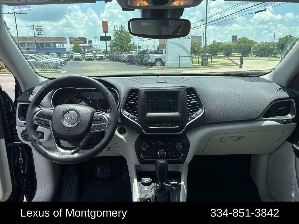 used 2021 Jeep Cherokee car, priced at $23,949