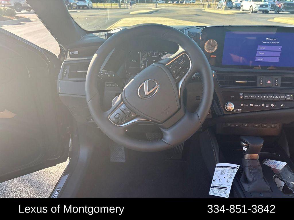 new 2025 Lexus ES 350 car, priced at $50,435