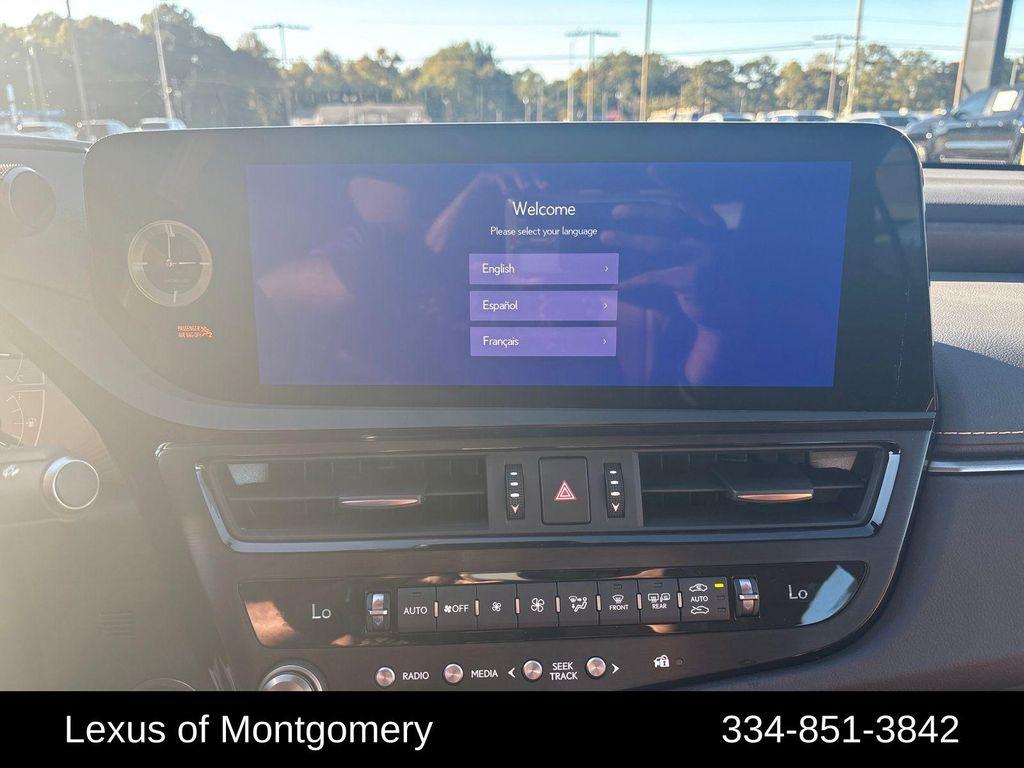 new 2025 Lexus ES 350 car, priced at $50,435