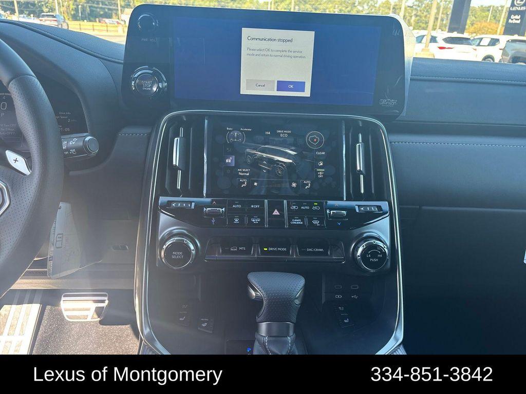 new 2025 Lexus LX 600 car, priced at $118,200