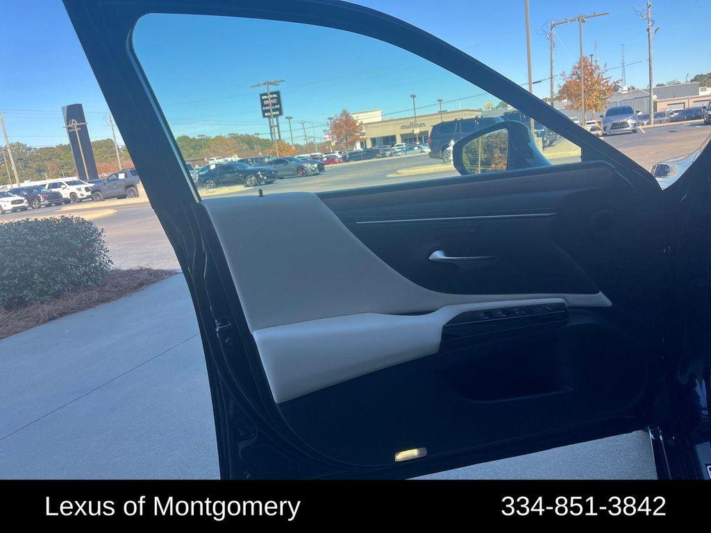 new 2025 Lexus ES 350 car, priced at $48,350