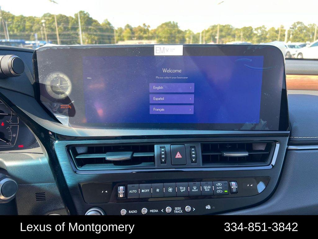 new 2025 Lexus ES 350 car, priced at $50,034