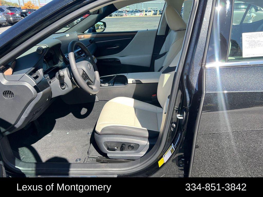 new 2025 Lexus ES 350 car, priced at $50,034