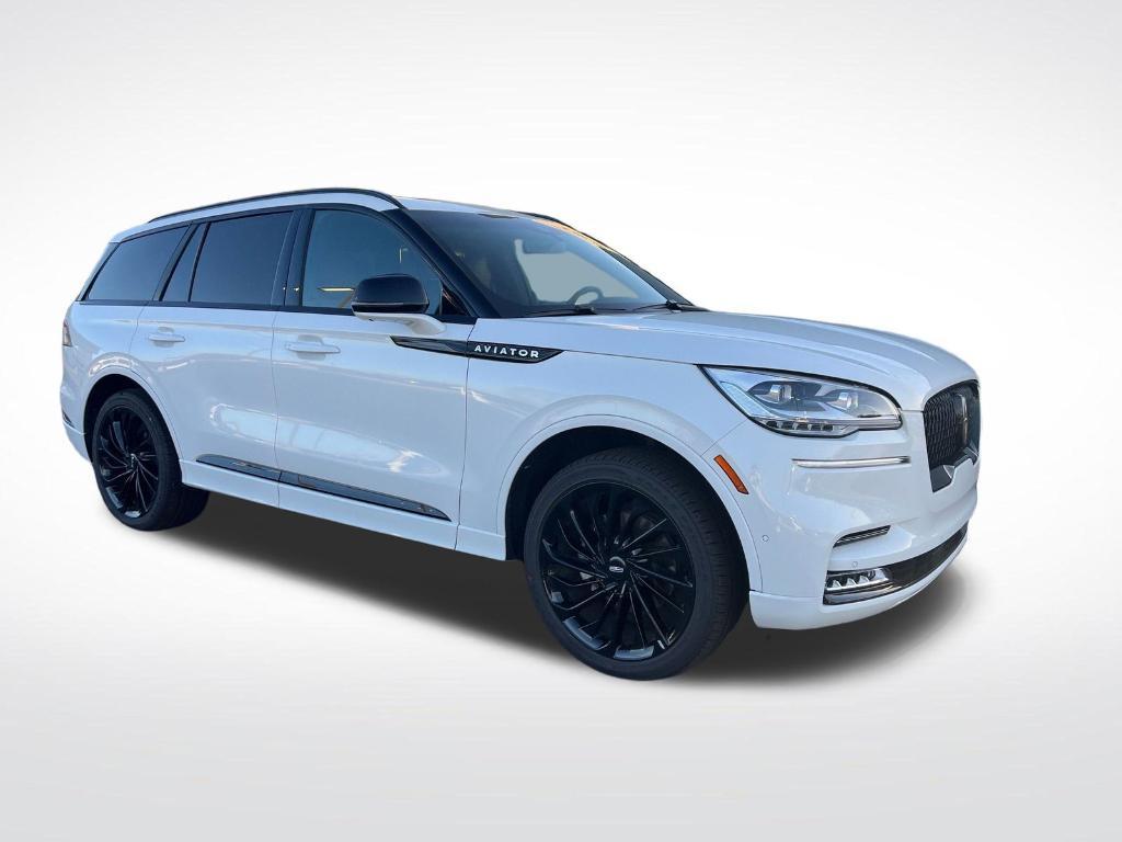 used 2024 Lincoln Aviator car, priced at $69,154