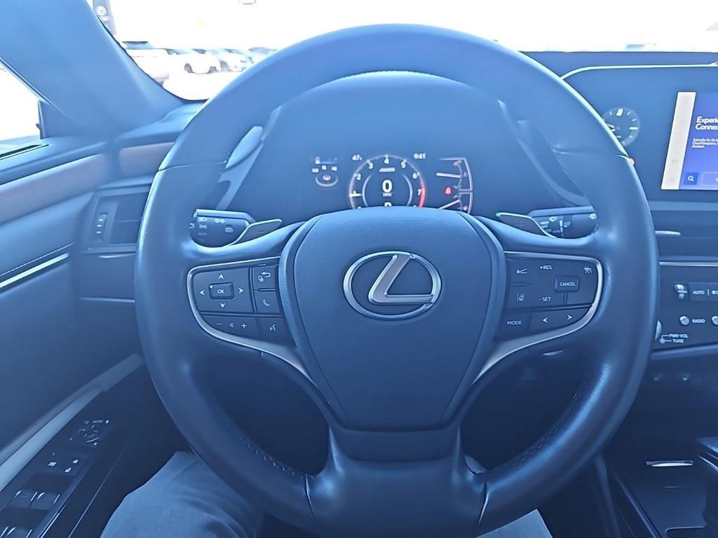 used 2024 Lexus ES 350 car, priced at $44,125