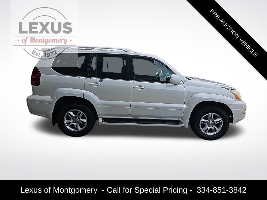 used 2005 Lexus GX 470 car, priced at $8,999