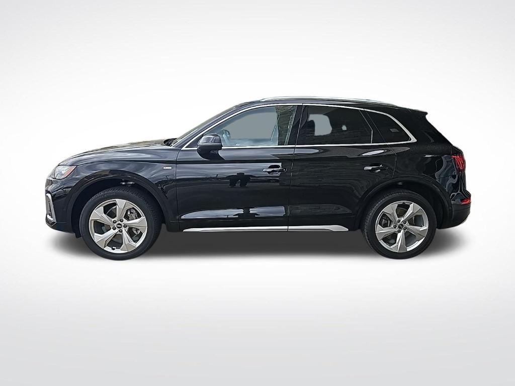 used 2022 Audi Q5 car, priced at $30,199