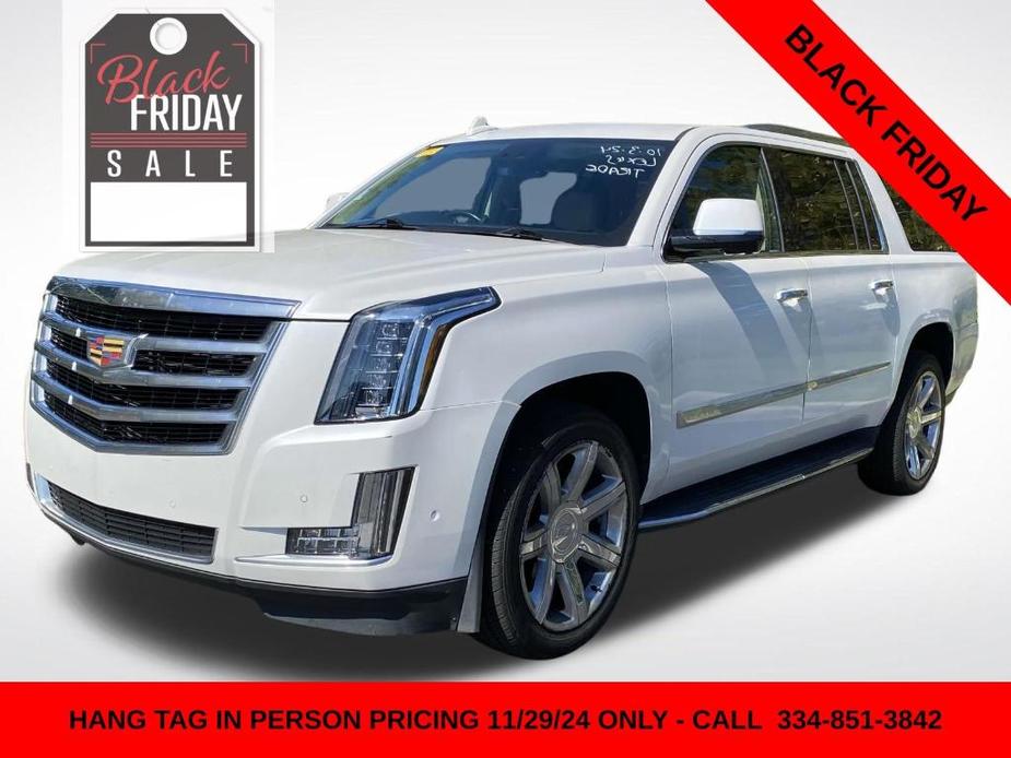 used 2020 Cadillac Escalade ESV car, priced at $41,508