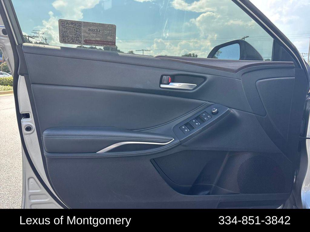 used 2021 Toyota Avalon Hybrid car, priced at $24,410