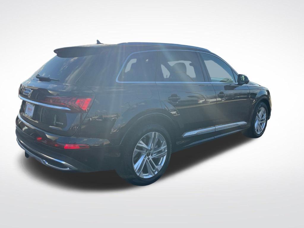 used 2023 Audi Q7 car, priced at $60,599