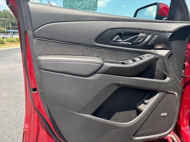 used 2023 Chevrolet Traverse car, priced at $40,667