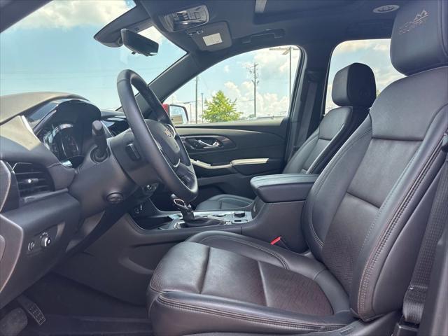 used 2023 Chevrolet Traverse car, priced at $40,667