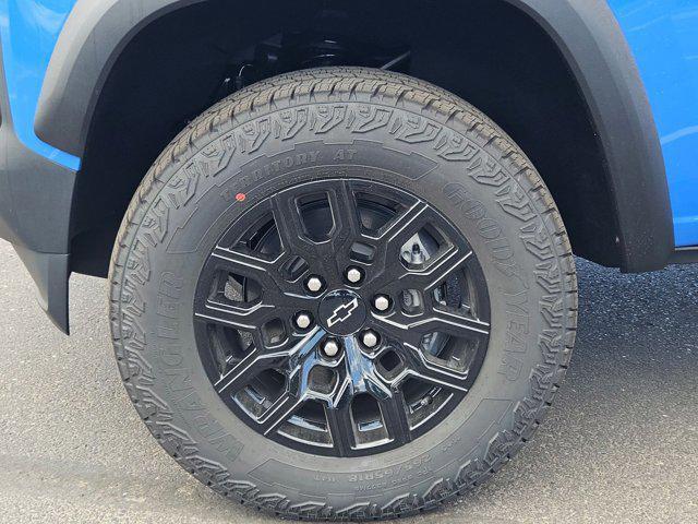 new 2025 Chevrolet Colorado car, priced at $41,381
