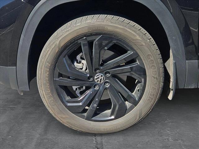 used 2023 Volkswagen Atlas car, priced at $33,918