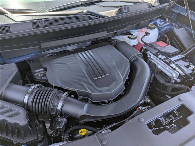 new 2025 Chevrolet Traverse car, priced at $42,945