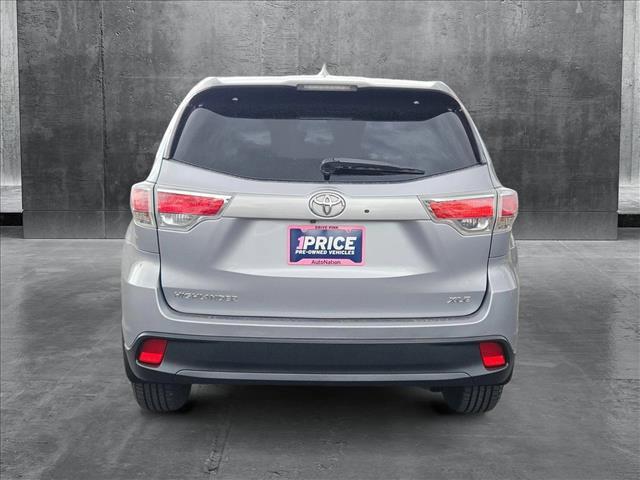 used 2016 Toyota Highlander car, priced at $18,771