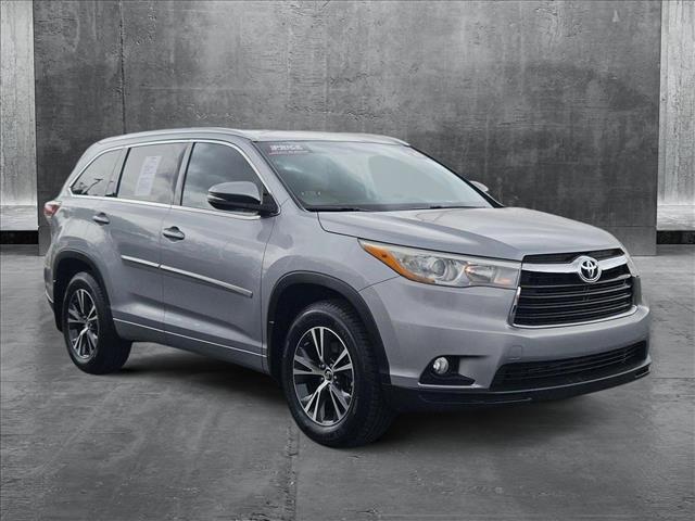 used 2016 Toyota Highlander car, priced at $18,771