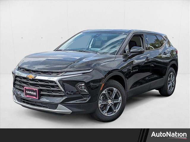 new 2025 Chevrolet Blazer car, priced at $31,997