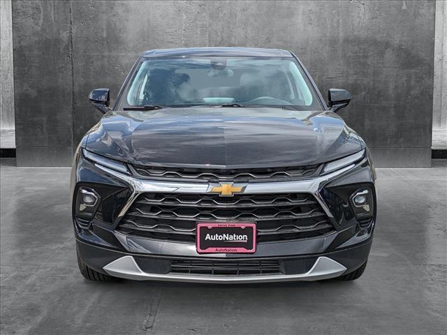 new 2025 Chevrolet Blazer car, priced at $33,042