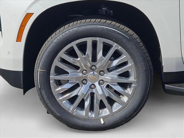 new 2025 Chevrolet Suburban car, priced at $75,056