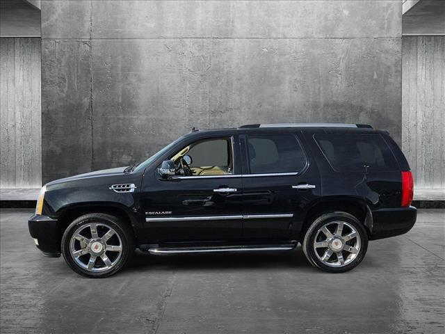 used 2014 Cadillac Escalade car, priced at $13,918