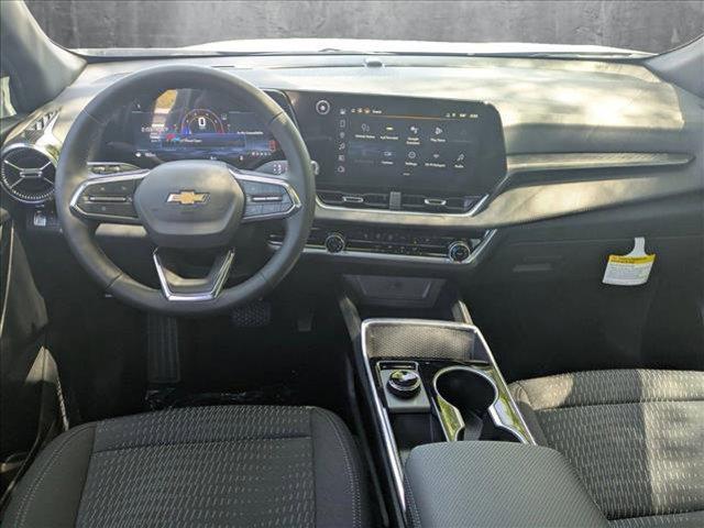 new 2026 Chevrolet Equinox car, priced at $30,422