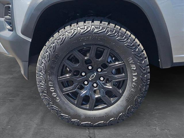 new 2025 Chevrolet Colorado car, priced at $42,617