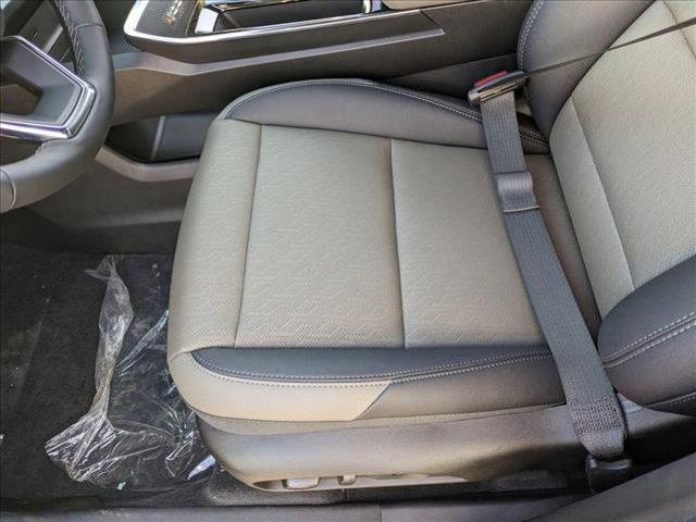 new 2025 Chevrolet Equinox car, priced at $32,222