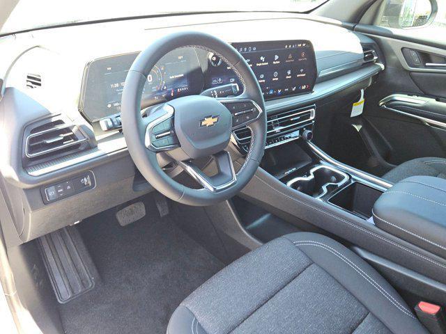 new 2025 Chevrolet Traverse car, priced at $45,445