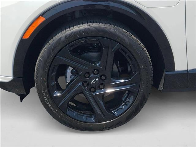 new 2025 Chevrolet Equinox EV car, priced at $39,685