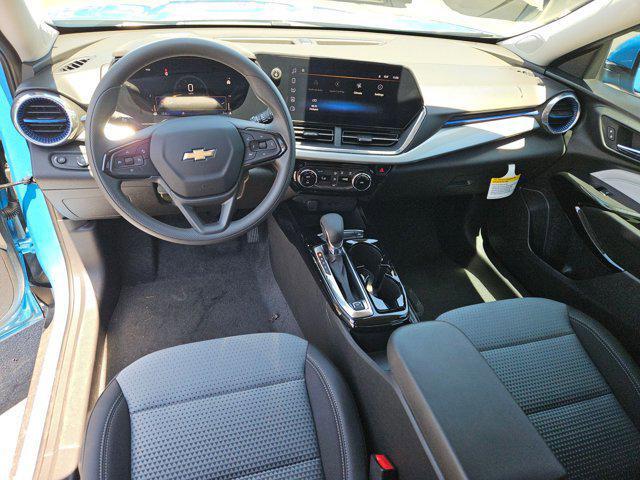 new 2025 Chevrolet Trax car, priced at $24,355